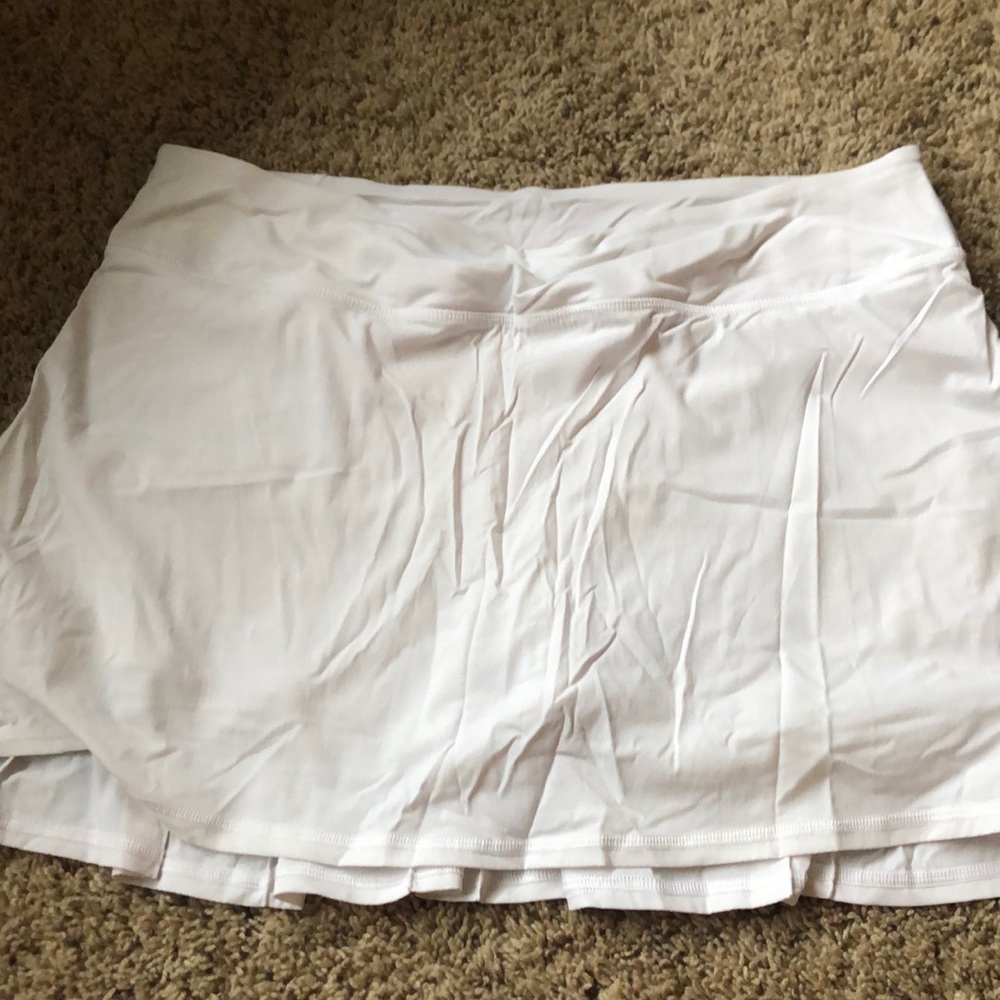Lululemon pace setter skirt tall